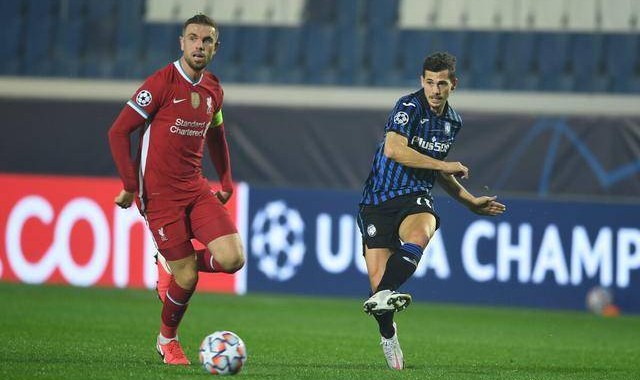 甘冈定位球防守漏洞百出,连续两场因角球失分