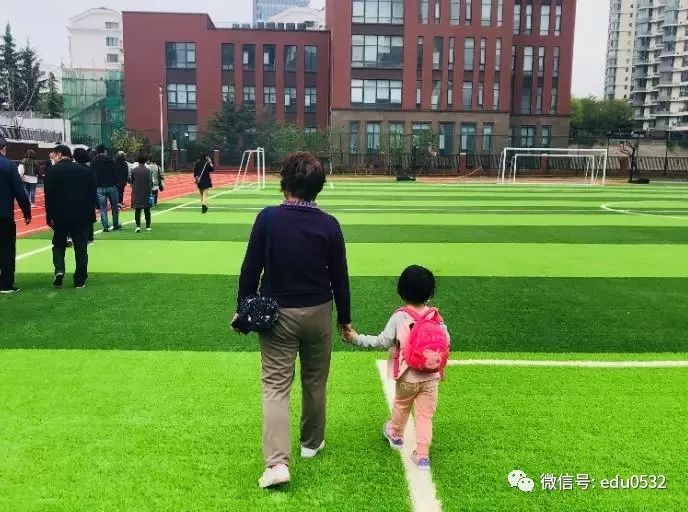 1xbet- 奥格斯堡宣布新建专业足球学校，秋季正式招生  