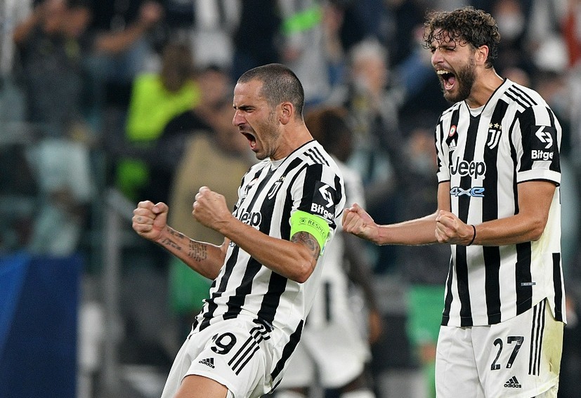 1xbet官方网站- 那不勒斯七连胜领跑，奥斯梅恩射手榜一骑绝尘